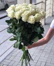 Puokštė rožių "Likata"  (29vnt)